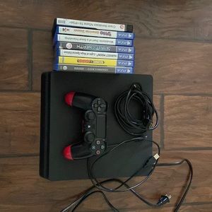 Sony PlayStation 4 slim console and 1 wireless controller 500GB